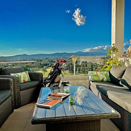 Baviera Hills Holiday Apartment カレタ・デ・ベレス エクステリア 写真