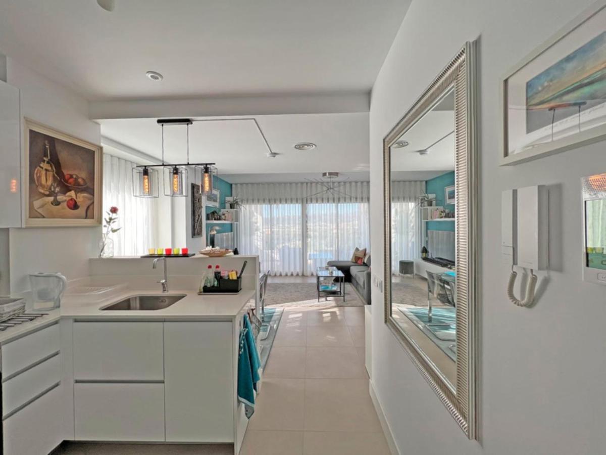 Baviera Hills Holiday Apartment カレタ・デ・ベレス エクステリア 写真