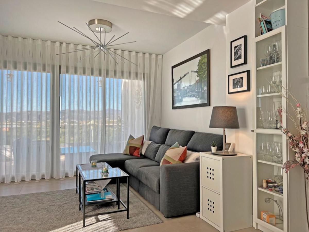 Baviera Hills Holiday Apartment カレタ・デ・ベレス エクステリア 写真