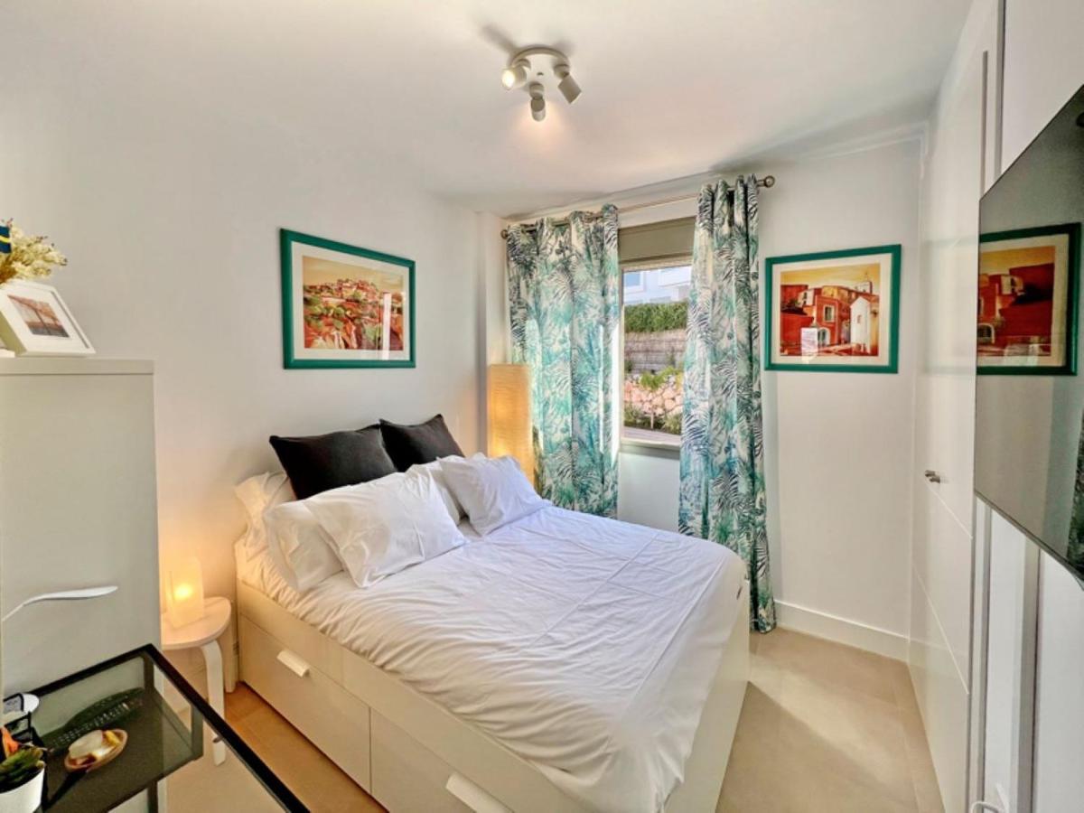 Baviera Hills Holiday Apartment カレタ・デ・ベレス エクステリア 写真